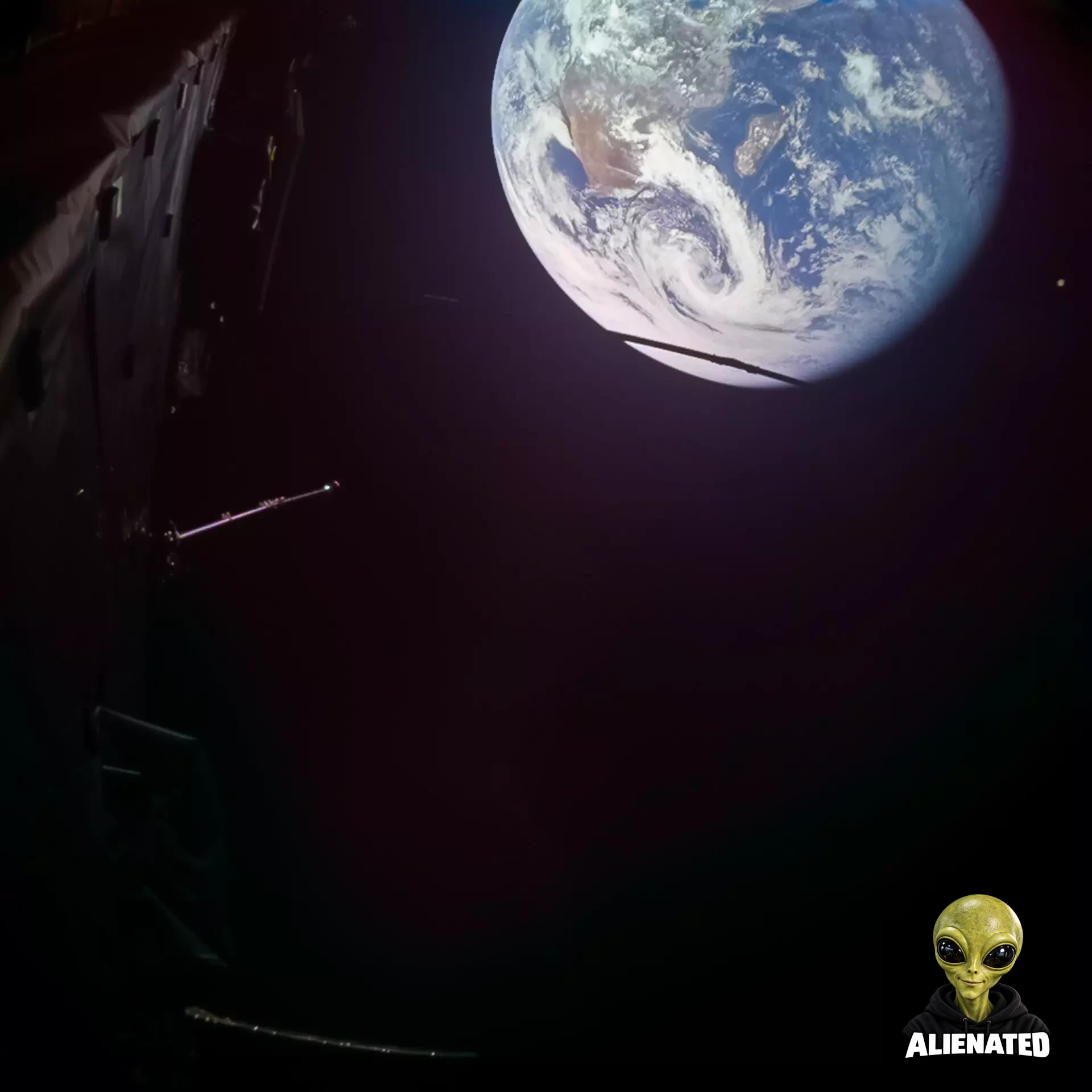 Juice images Earth during Earth flyby