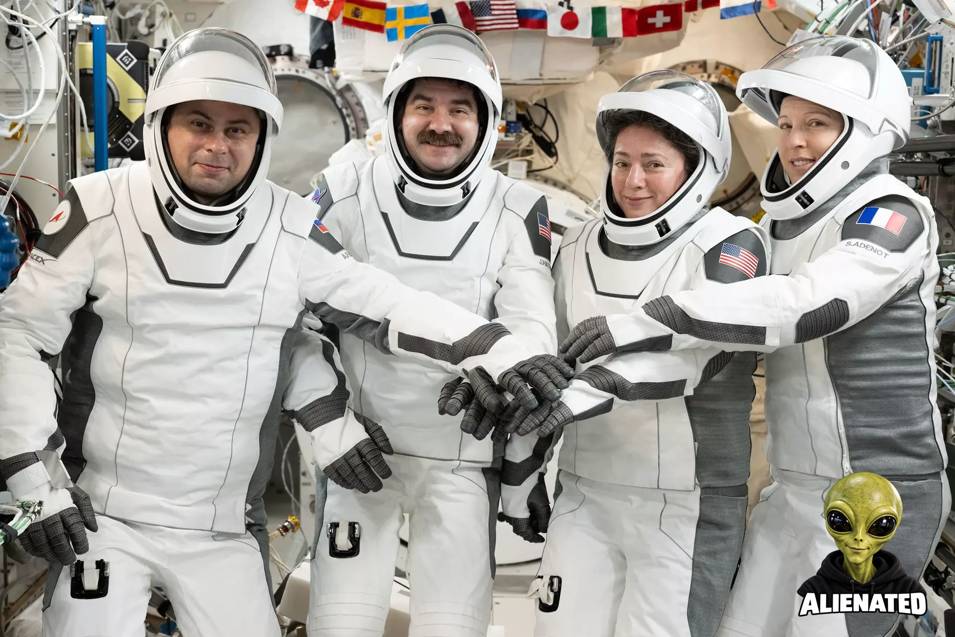 NASA to Stream SpaceX Crew-12 Return, Splashdown Live