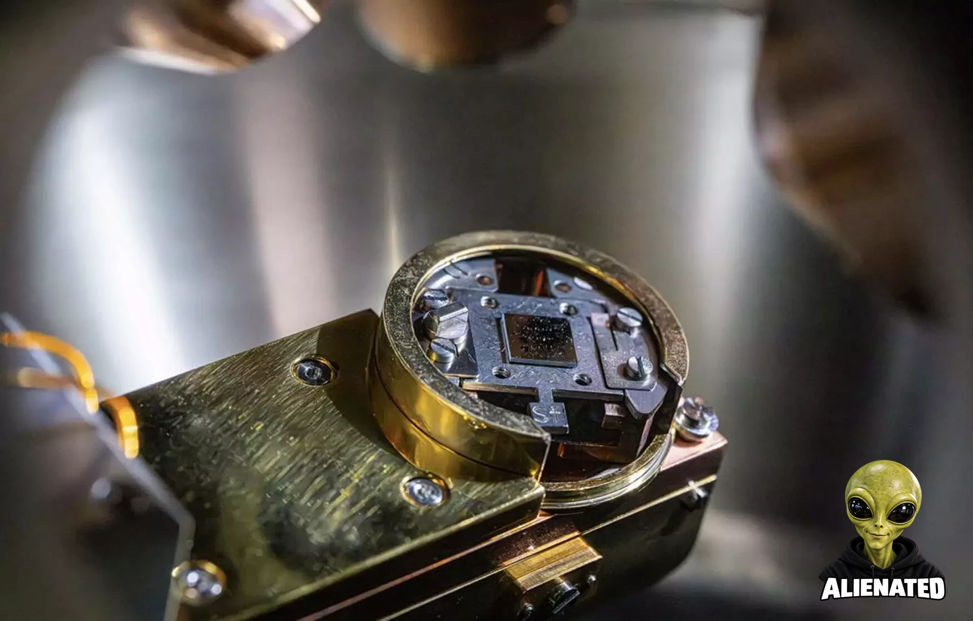 Physicists Have Made a Microscopic Discovery That May Hold the Key to Building Better Quantum Computers