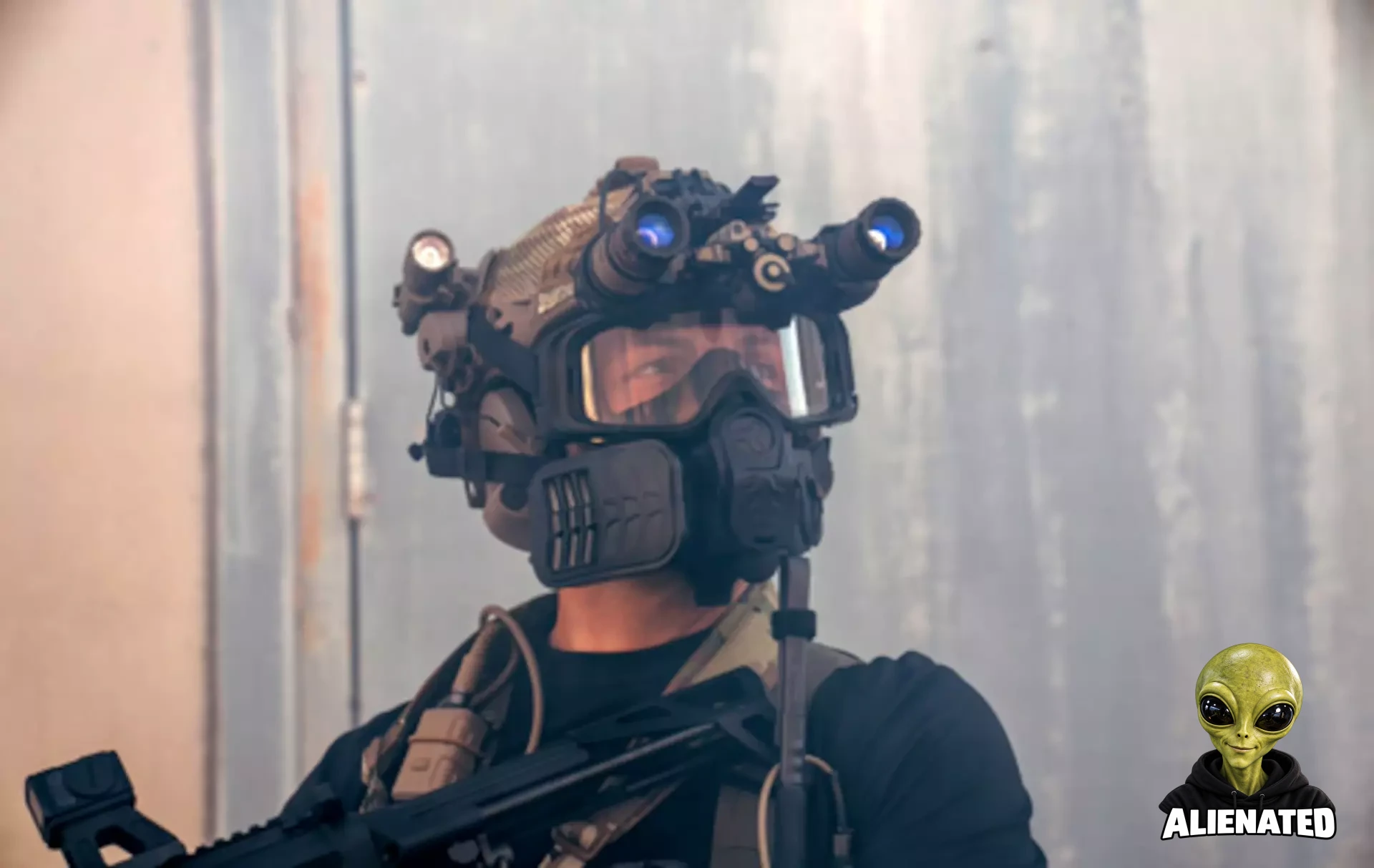 US Special Operations adopts new half-mask and goggles