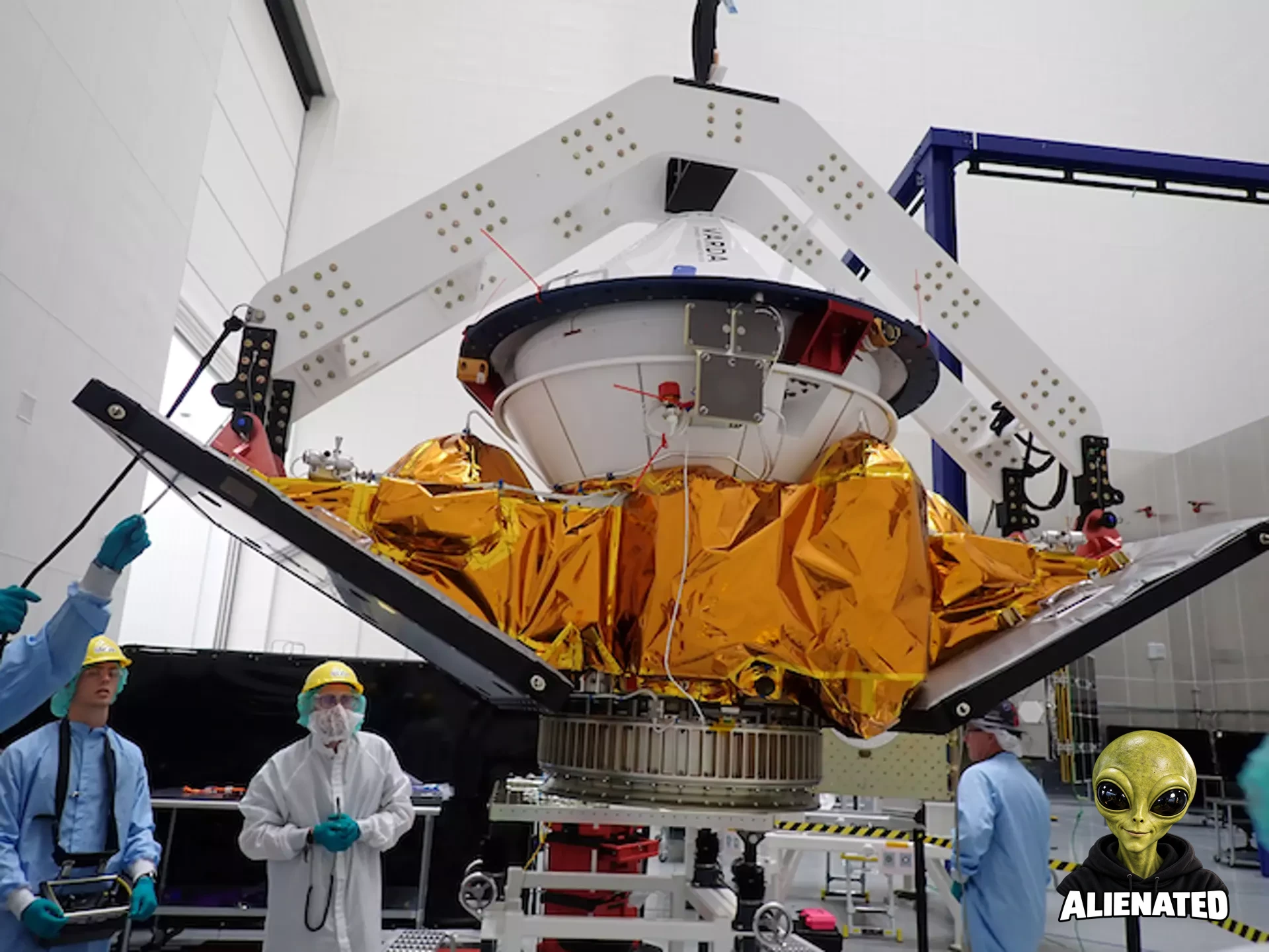Live coverage: SpaceX to launch Starfall reentry capsule, 31 customer payloads on Bandwagon-5 rideshare mission